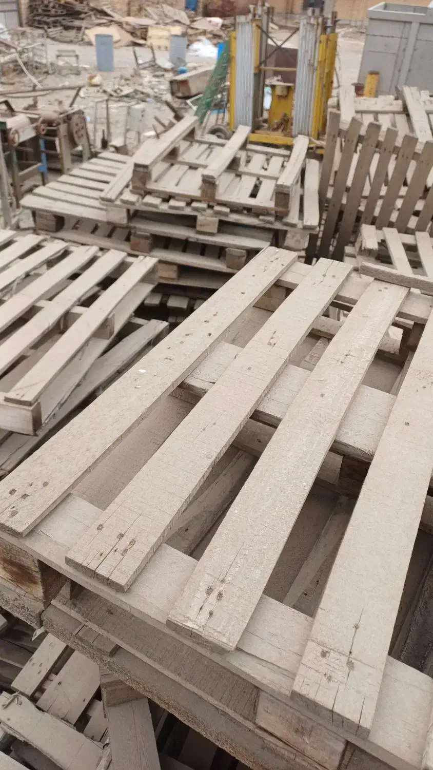 پالت چوبی|عمدهفروشی|ایوانکی, |دیوار