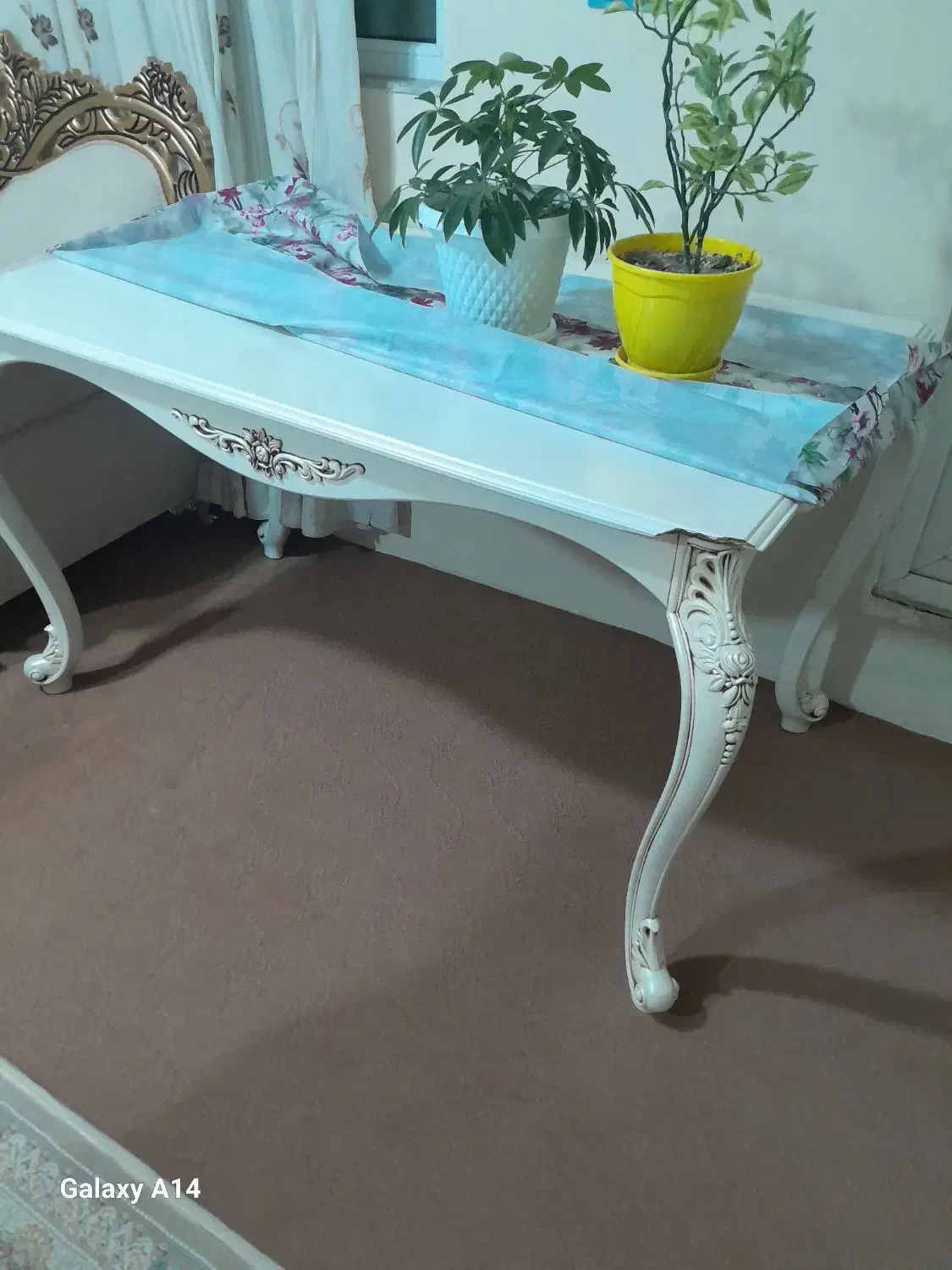 میز غذا خوری همراه ۴صندلی|میز و صندلی غذاخوری|خوی, |دیوار