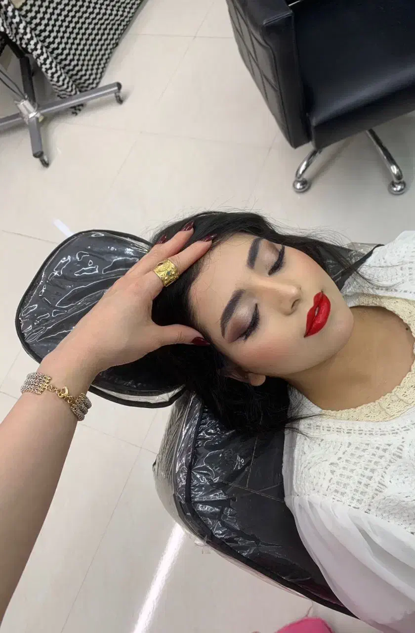 میکاپ تخصصی|خدمات آرایشگری و زیبایی|شاهین‌شهر, خانه کارگر|دیوار