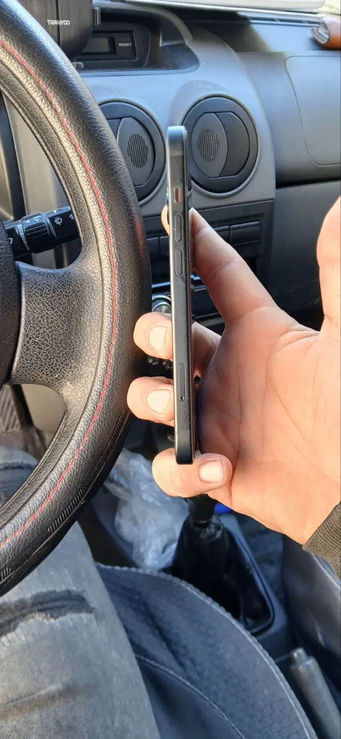 iPhone 15normal|موبایل|اصفهان, مهدی آباد|دیوار