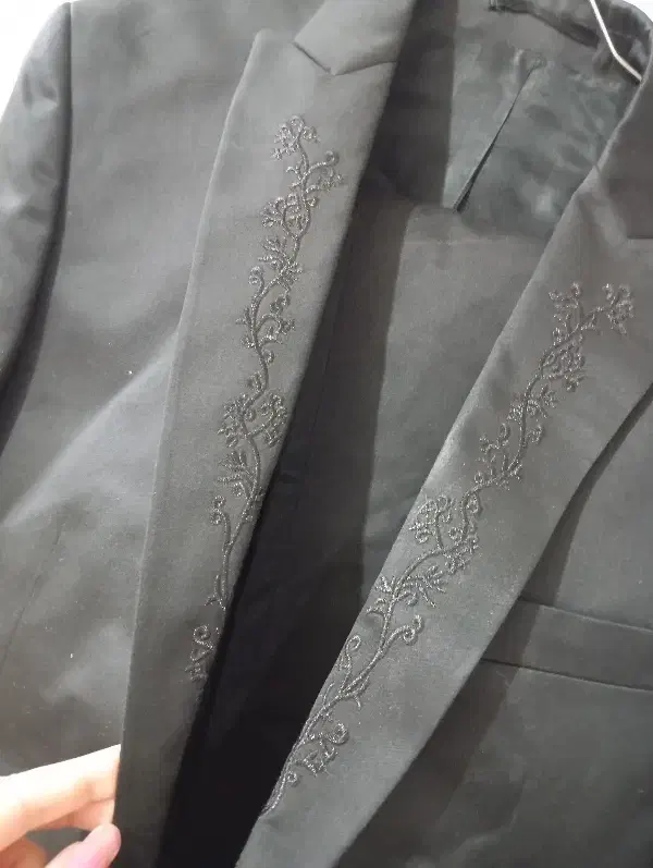 کت شلوار نو مشکی شیک|لباس|اصفهان, جلالیه|دیوار