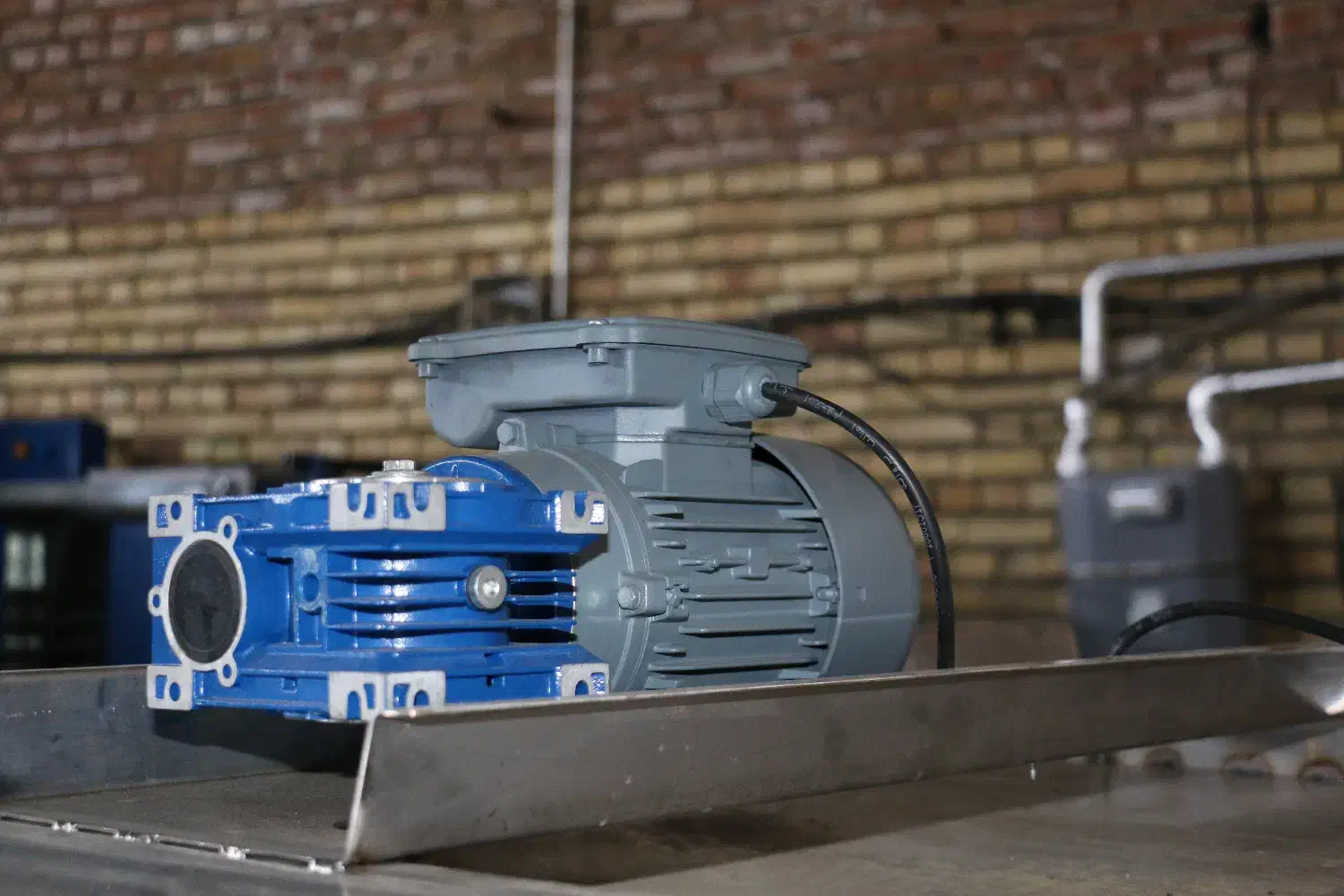 دستگاه شیرسردکن شیر سردکن شیر سرد کن موکب 1000|ماشینآلات صنعتی|کرج, اسلامآباد|دیوار