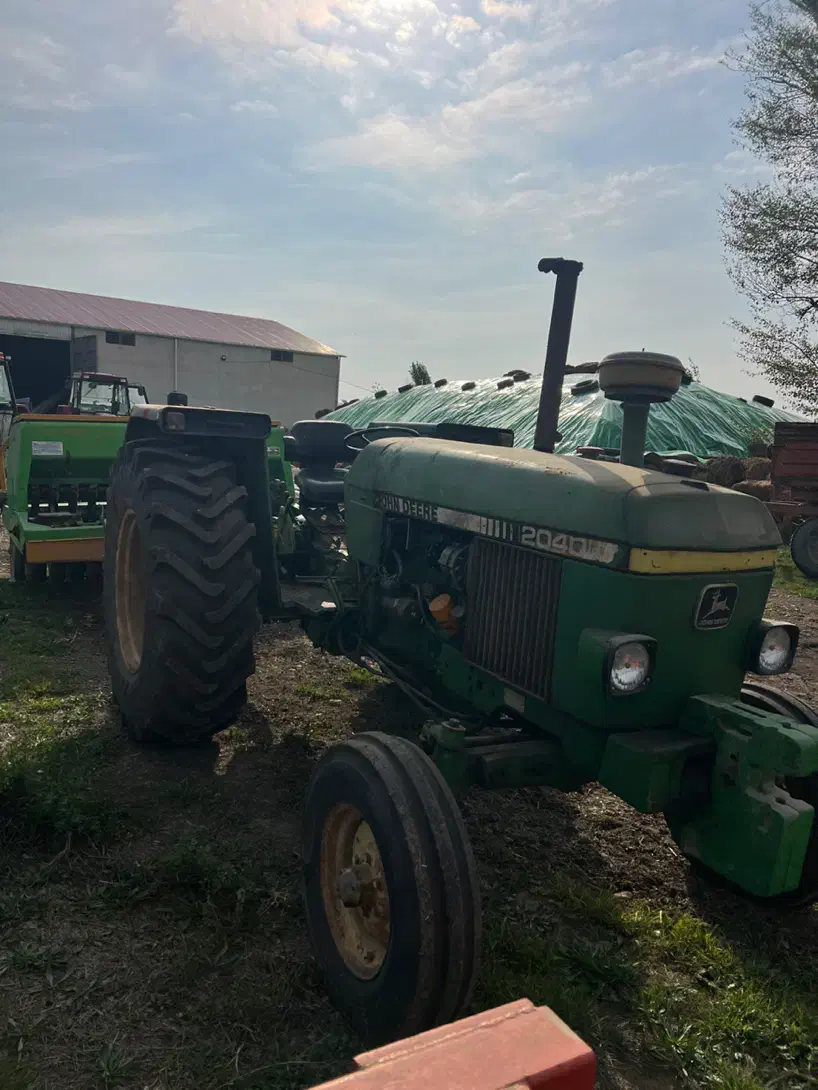 جاندیر ۲۰۴۰|خودرو سنگین|اردبیل, |دیوار