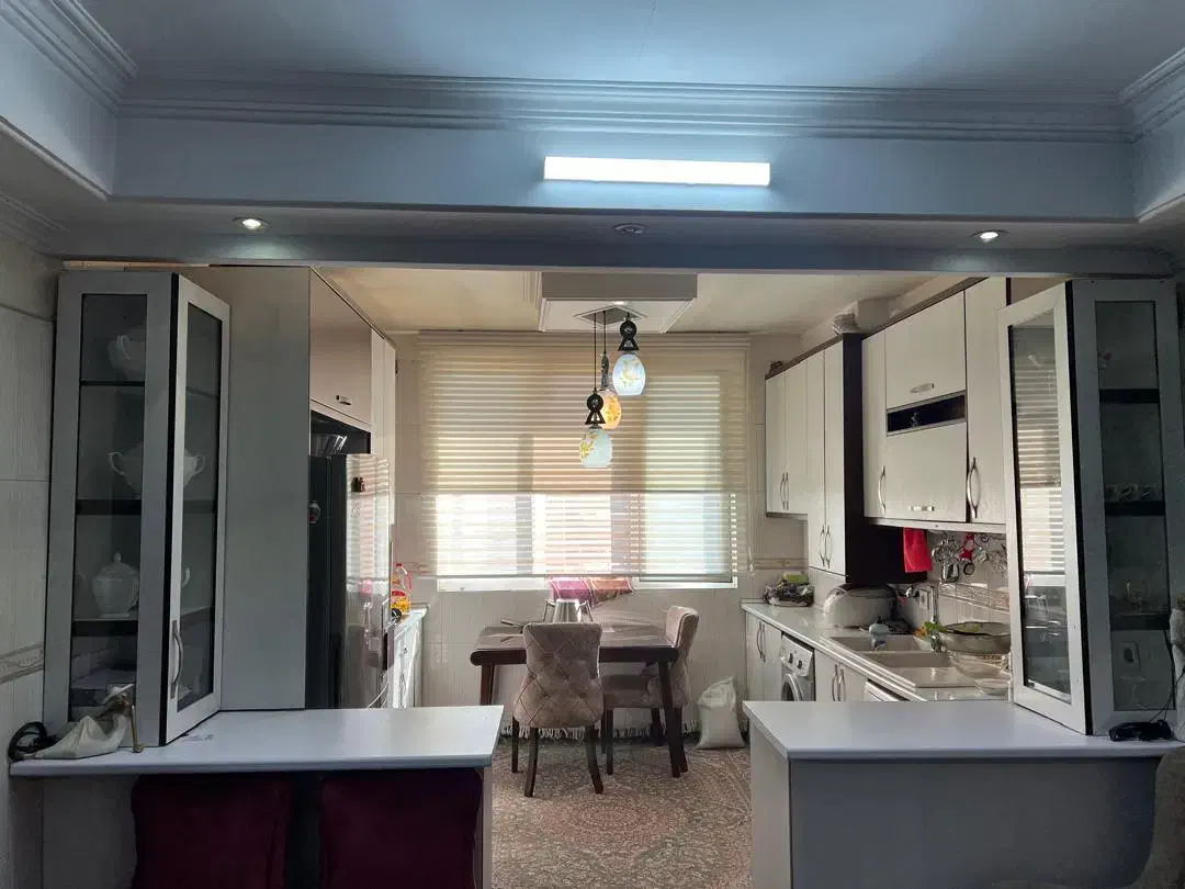 اپارتمان70/متری2/خواب باپارکینگ املاک طائی