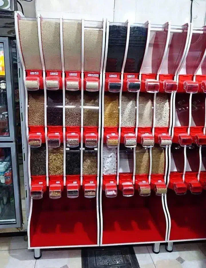 تجهیزات/تماما فروشگاه با قفسه/تولید لیپاستیک|فروشگاه و مغازه|شاهرود, |دیوار