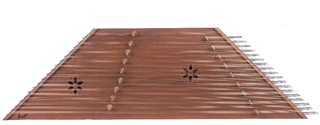 سنتور چوب گردو|سازهای سنتی|قروه, |دیوار