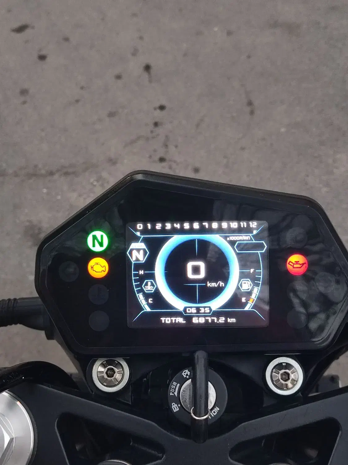 بنلی ۳۰۰   ۶ تا کار|موتورسیکلت|گنبد کاووس, |دیوار