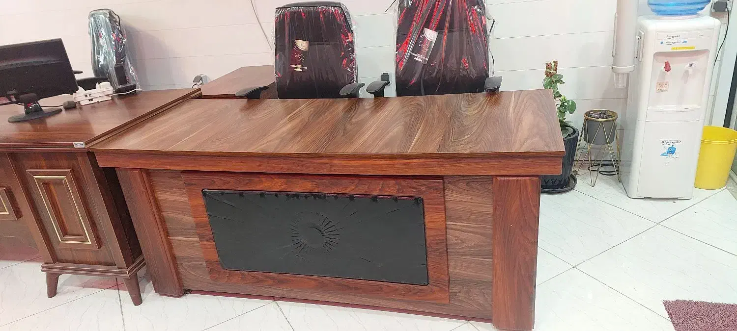 میز و صندلی اداری|دفتر کار|خرمآباد, |دیوار