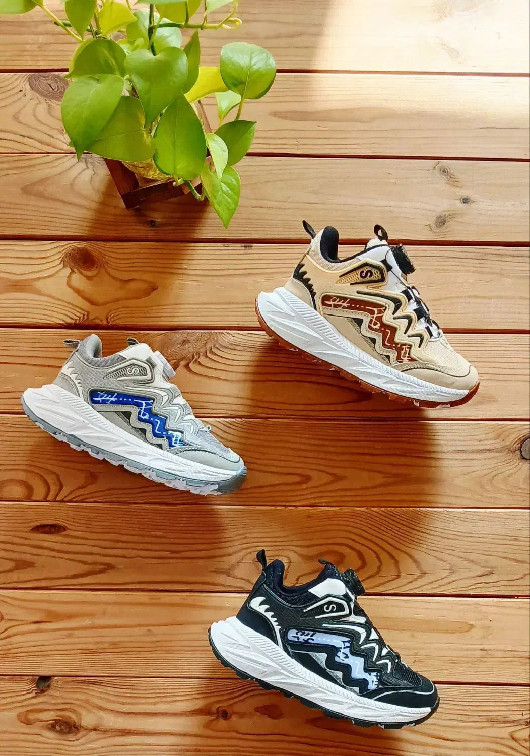 تولید کننده انواع کتونی بچه گانه|کیف، کفش، کمربند|شیراز, اصلاحنژاد|دیوار