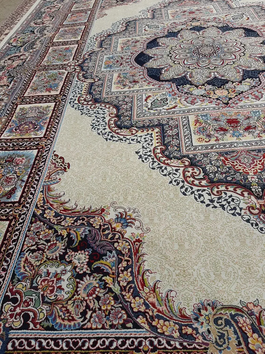 دوعدد فرش ۶متری کاشان نو نو مناسب جهیزیه عروس|فرش|تهران, اوقاف|دیوار