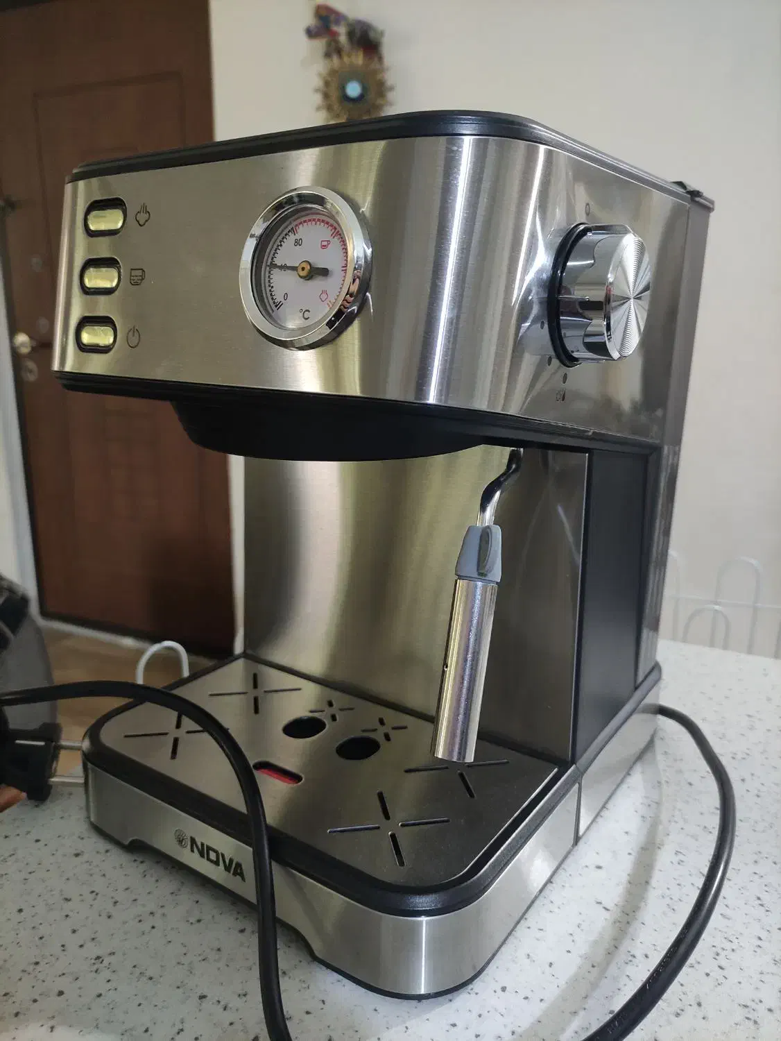 اسپرسو ساز(قهوه ساز)nova|سماور، چای‌ساز، قهوه‌ساز|رشت, گیل|دیوار