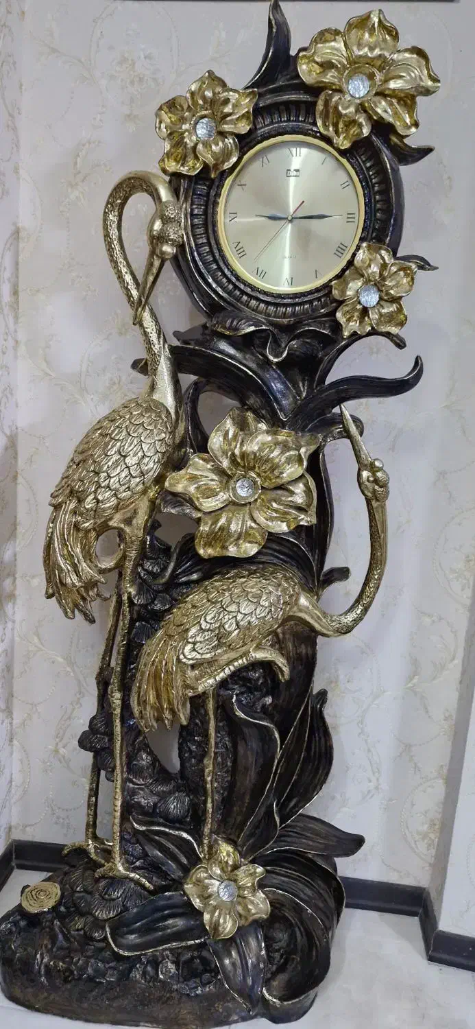 ساعت ایستاده قیمت توافقی|ساعت دیواری و تزئینی|نیشابور, هفده شهریور|دیوار