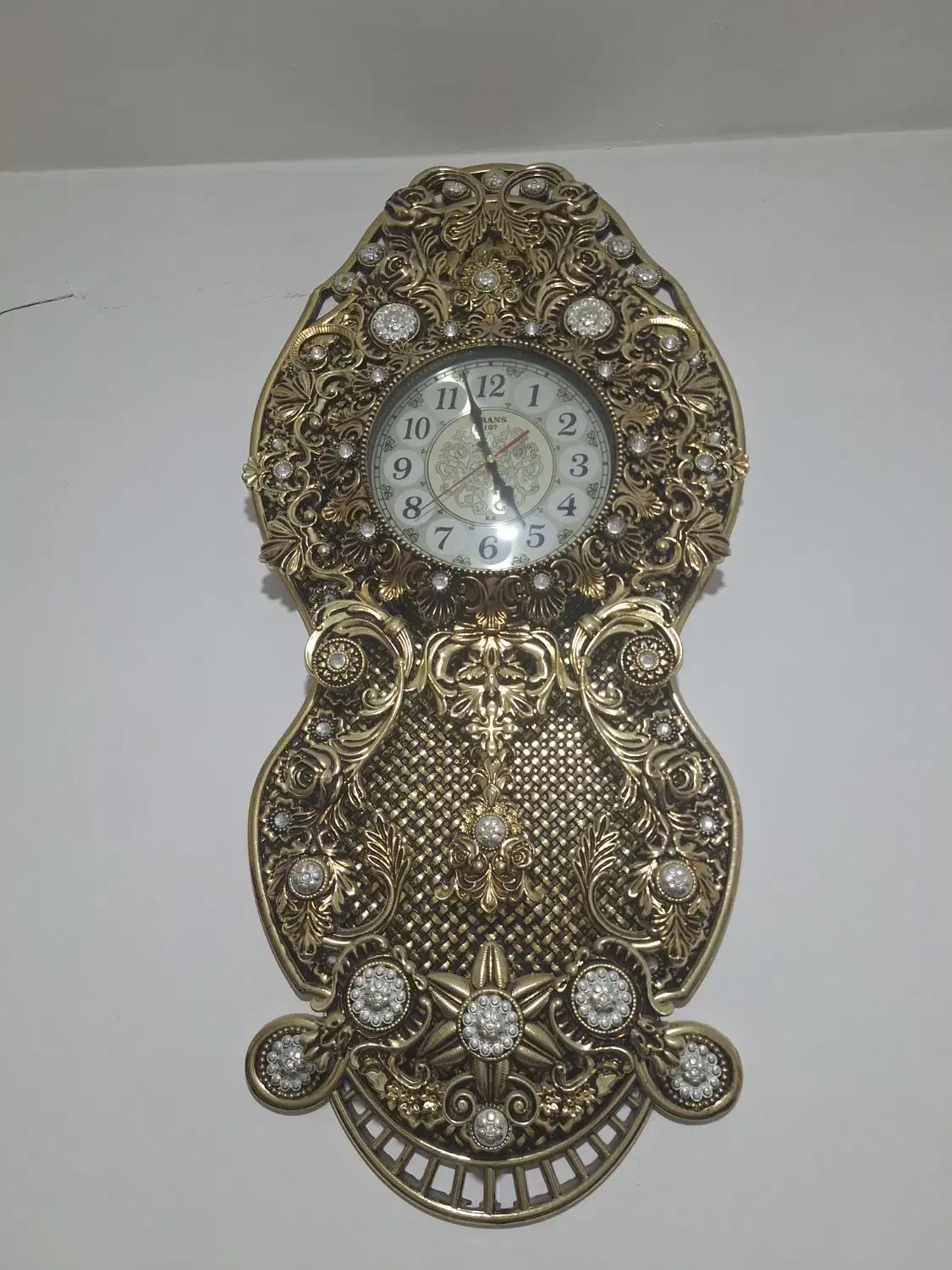 ساعت طلایی رنگ ثابت|ساعت دیواری و تزئینی|مشهد, نوید|دیوار