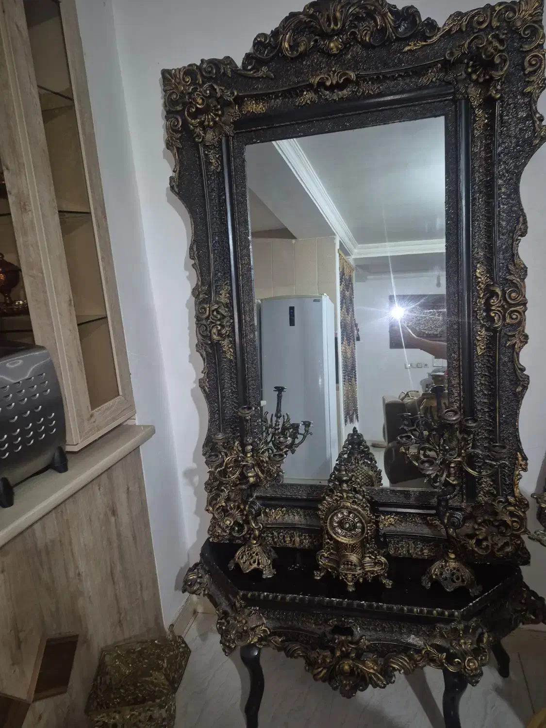 تابلو و اینه|آینه|ساری, |دیوار