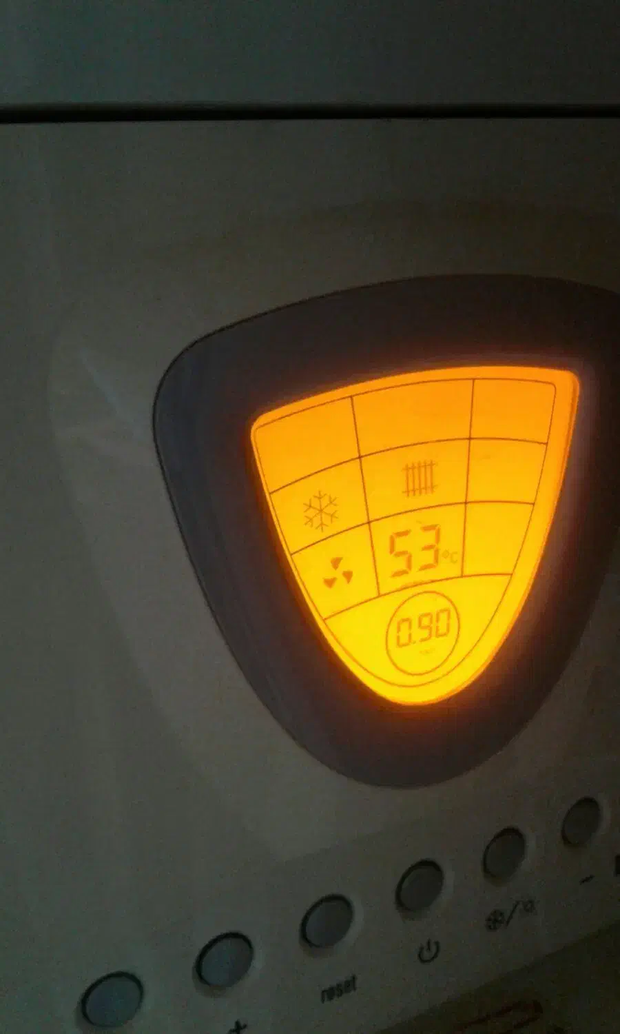 پکیچ ایساتیس|آبگرمکن، پکیج، شوفاژ|بروجرد, |دیوار