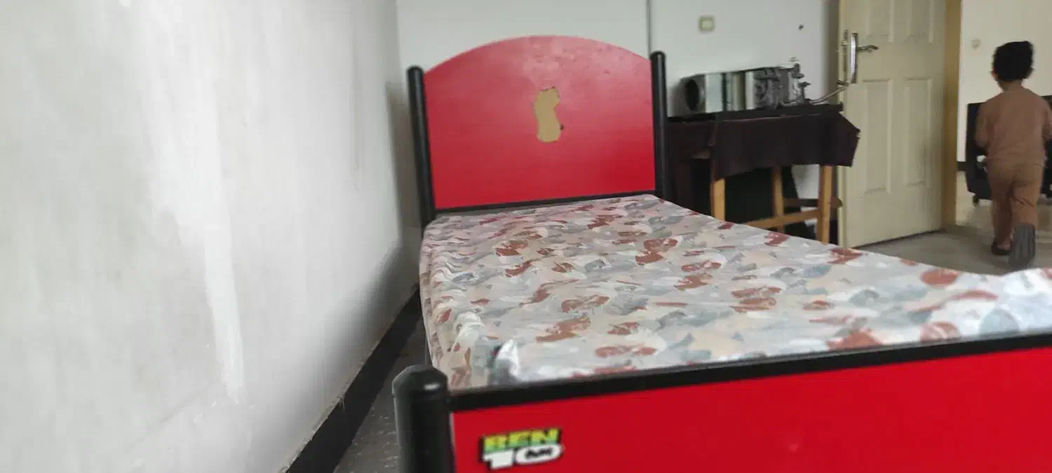 تخت یک نفره وتخت کودک|تخت و سرویس خواب|سنگر, |دیوار