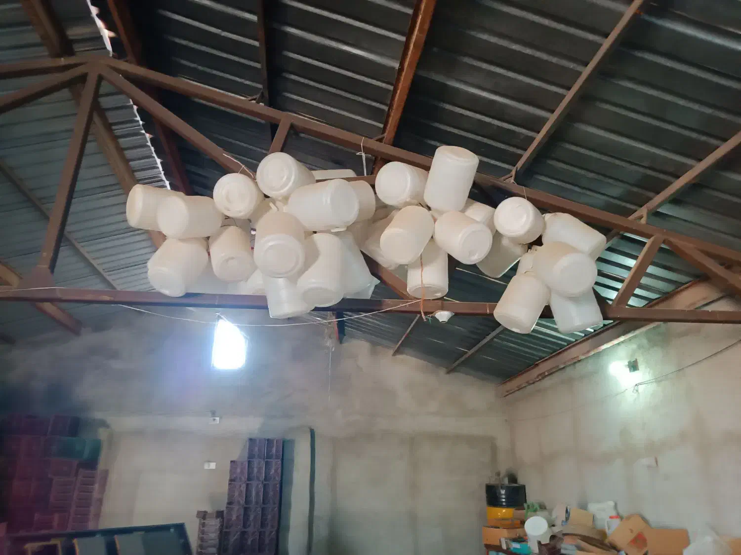 فروش دبه پلاستیکی مخصوص شیره خرما و سایر مایعات|ظروف نگهدارنده، پلاستیکی، یکبارمصرف|قیروکارزین, |دیوار