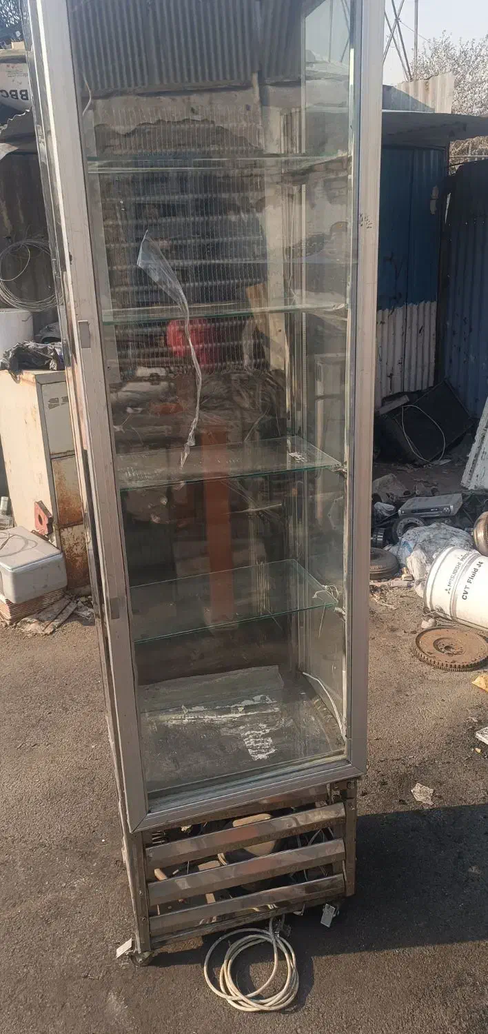 یخچال ویترینی ایستاده ۶۰ سانتی سالم|فروشگاه و مغازه|ری, ملک‌آباد|دیوار