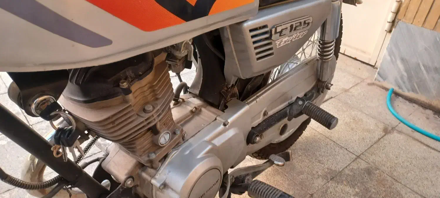 موتور سیکلت بهرو ۱۲۵ سی سی سالم سالم|موتورسیکلت|اصفهان, باغ فردوس|دیوار