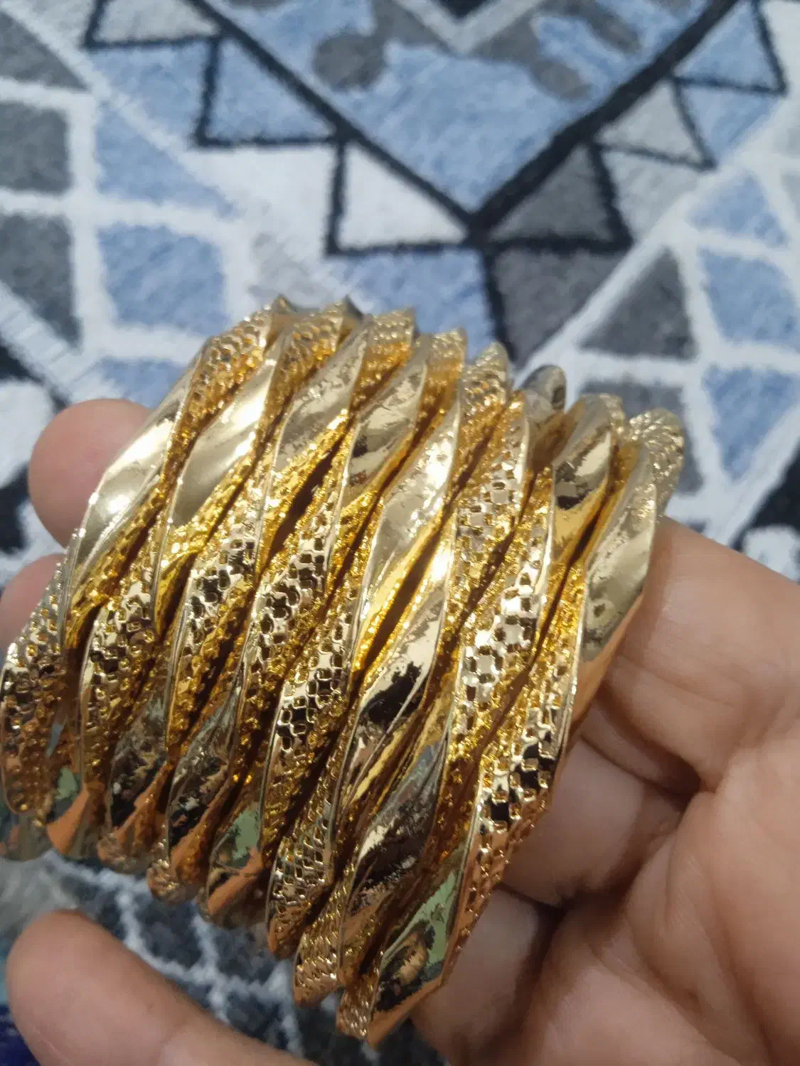 النگو بدل|بدلیجات|برازجان, |دیوار