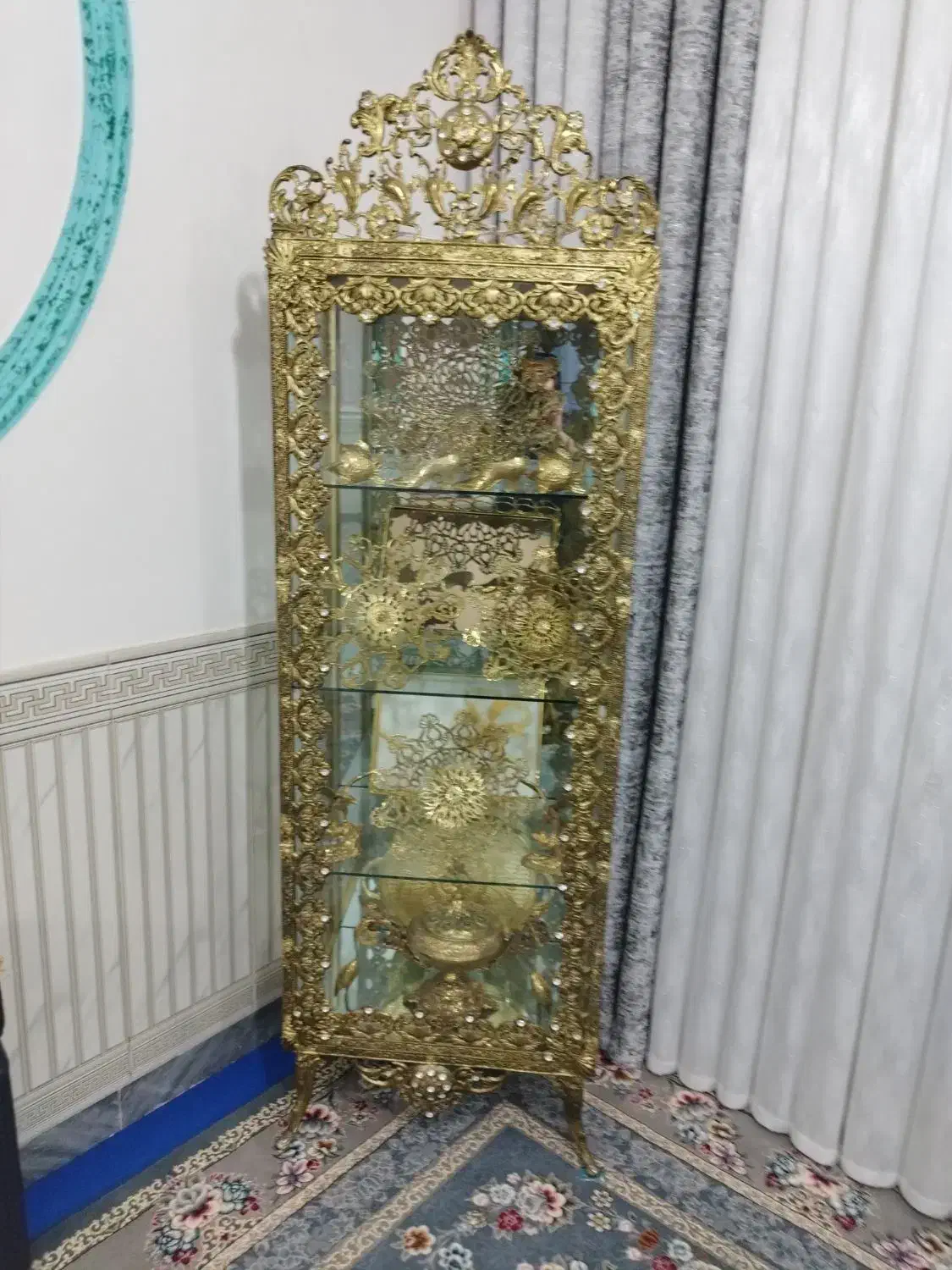 یک عدد بوفه طرح برنز|بوفه، ویترین، کنسول|سوری, |دیوار