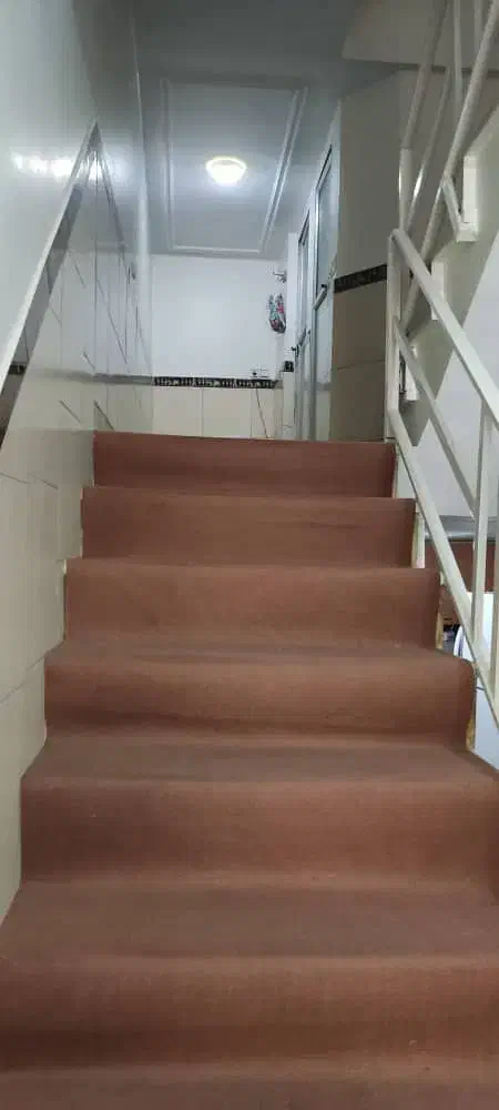 یکباب خانه حیاطی باسازی شده قابل سکونت