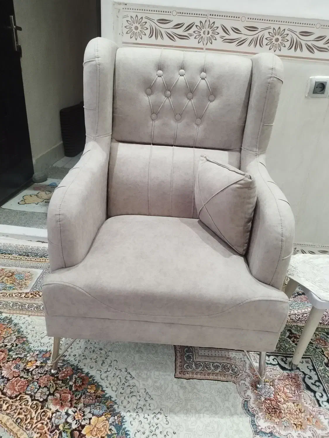 مبل ۷نفره|مبلمان خانگی و میز عسلی|خرم‌آباد, |دیوار