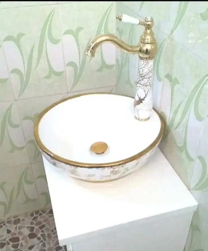 لوله‌کشی‌‌‌‌‌ ‌ساختمان‌‌‌به‌صورت‌حرفی‌|خدمات پیشه و مهارت|بروجرد, |دیوار