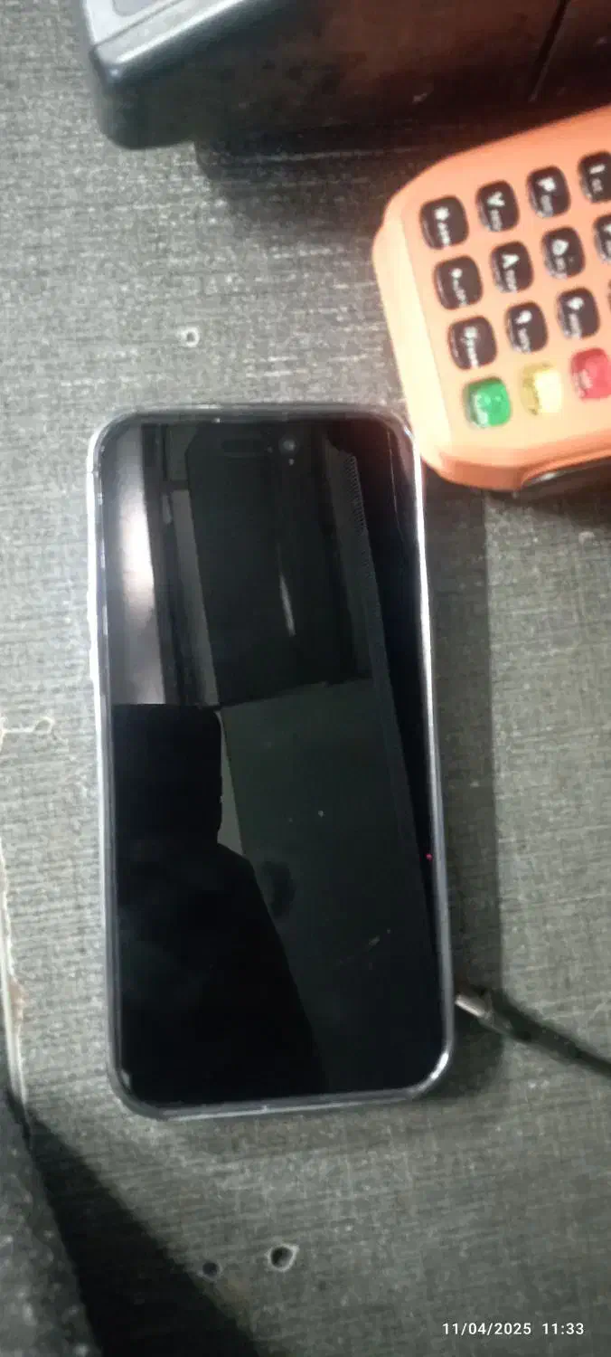 ایفون|موبایل|شاهینشهر, فدک|دیوار