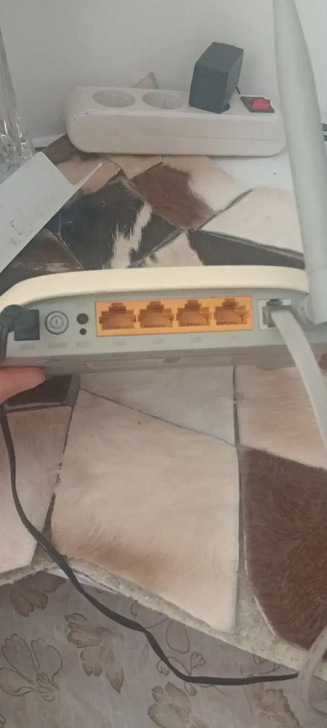 مودم وای فای چهارپورت Tplink|مودم و تجهیزات شبکه|تبریز, |دیوار