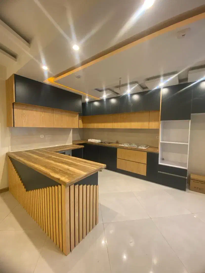 میدان نوبنیاد، تازه ساخت ۱۷۵متر ۳خواب ۲پارکینگه