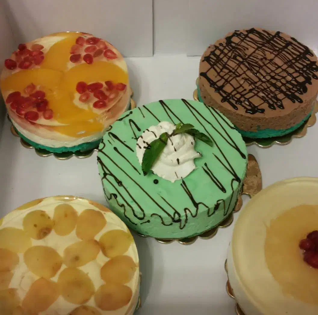 پخت انواع کیکهای کافیشاپ و کوکی|کافیشاپ و رستوران|تهران, جوادیه تهرانپارس|دیوار