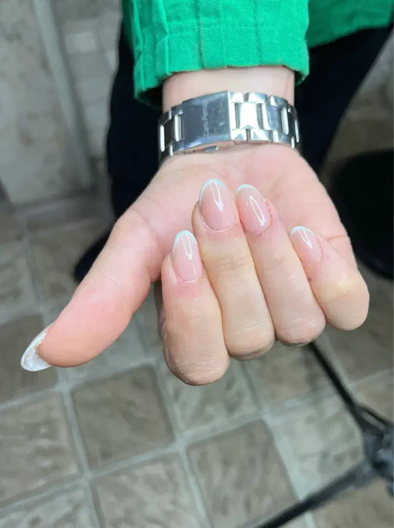 کاشت و ترمیم ناخن با تخفیف ویژه|خدمات آرایشگری و زیبایی|کرمانشاه, |دیوار