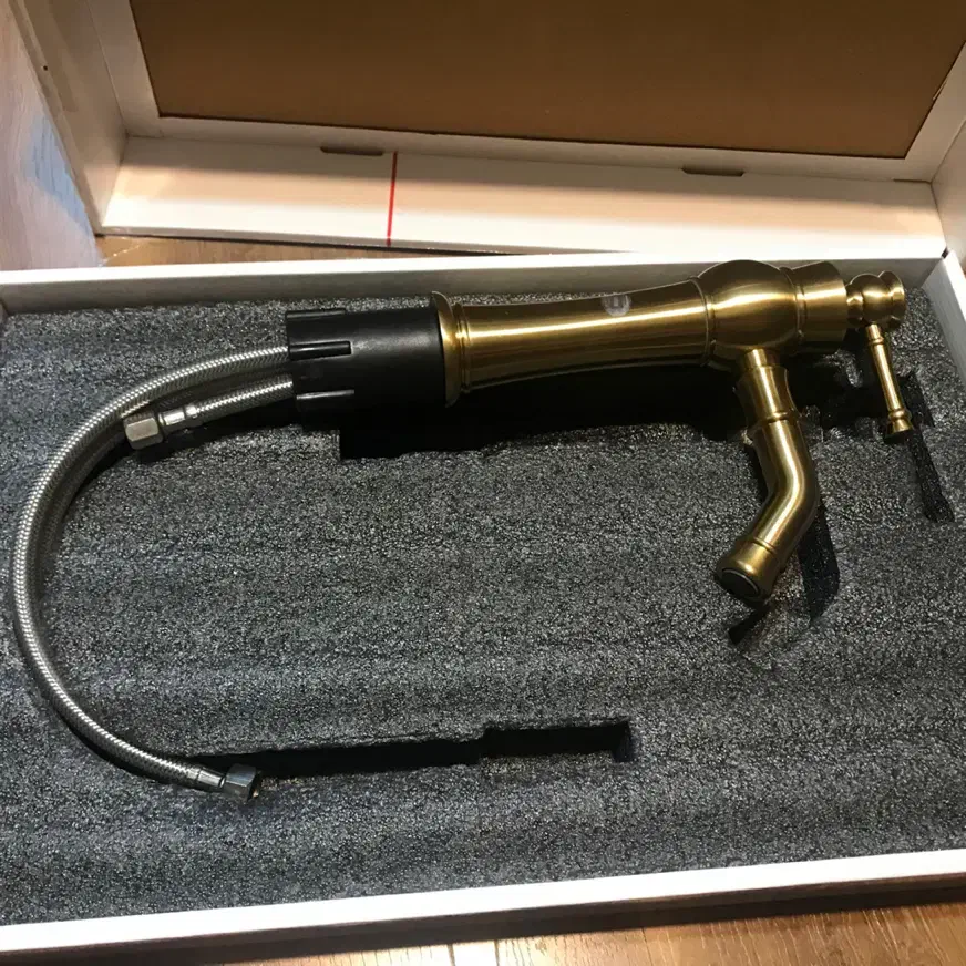 شیر دوش و روشویی راسان الیزه و علم دوش|لوازم حمام|تهران, تهرانپارس شرقی|دیوار