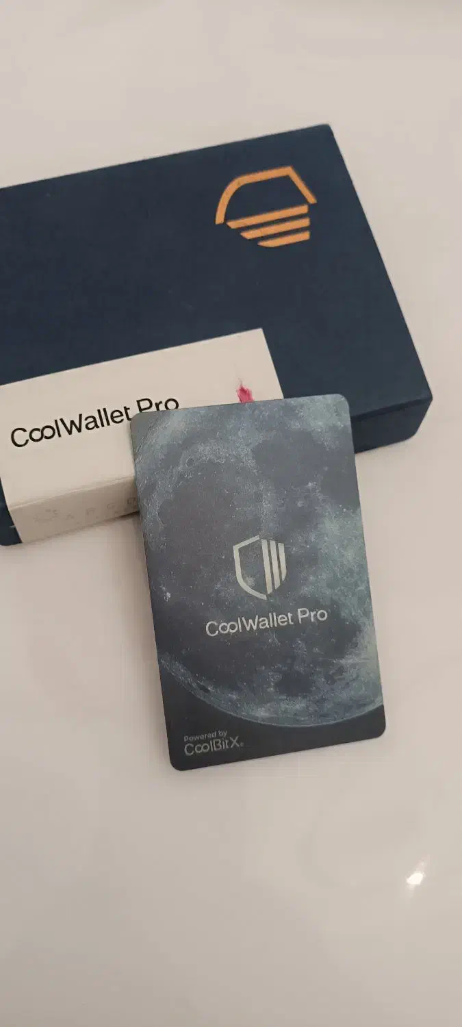 کیف پول سخت افزاری (coolwallet pro)|قطعات و لوازم جانبی رایانه|رشت, حومه رشت|دیوار