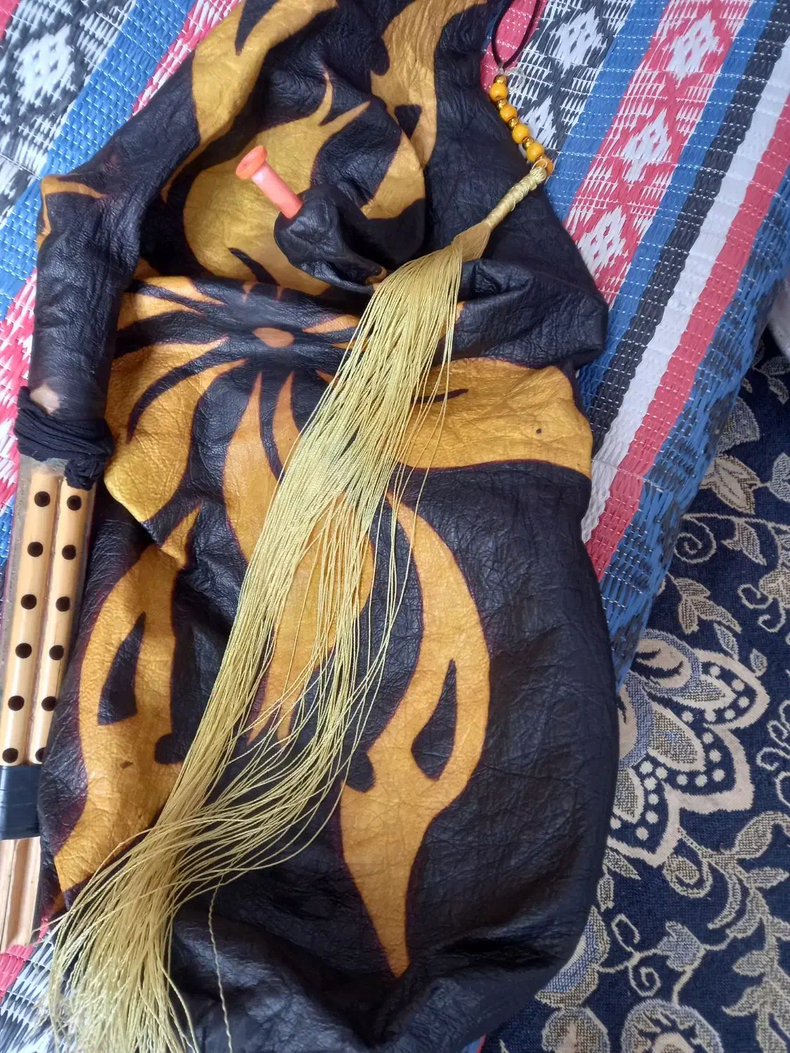 سلام نی انبان|سازهای بادی|بردسیر, |دیوار