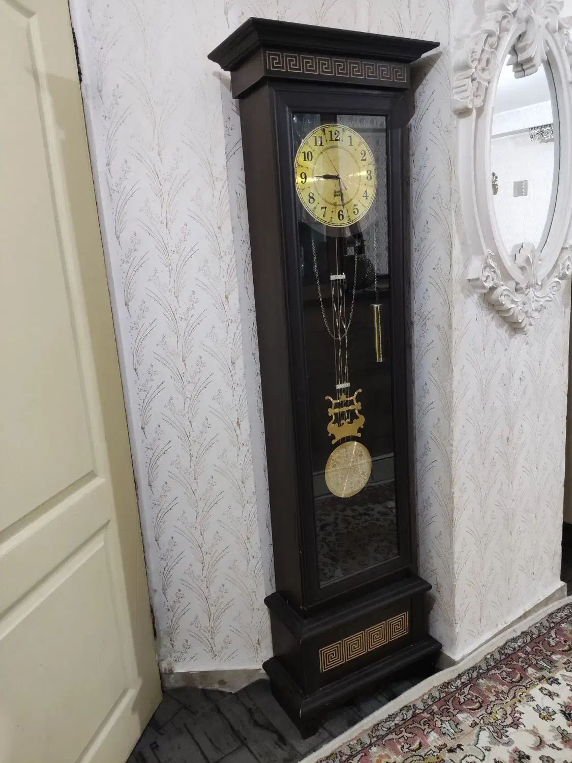 ساعت دیواری در حد نو|ساعت دیواری و تزئینی|میانه, |دیوار