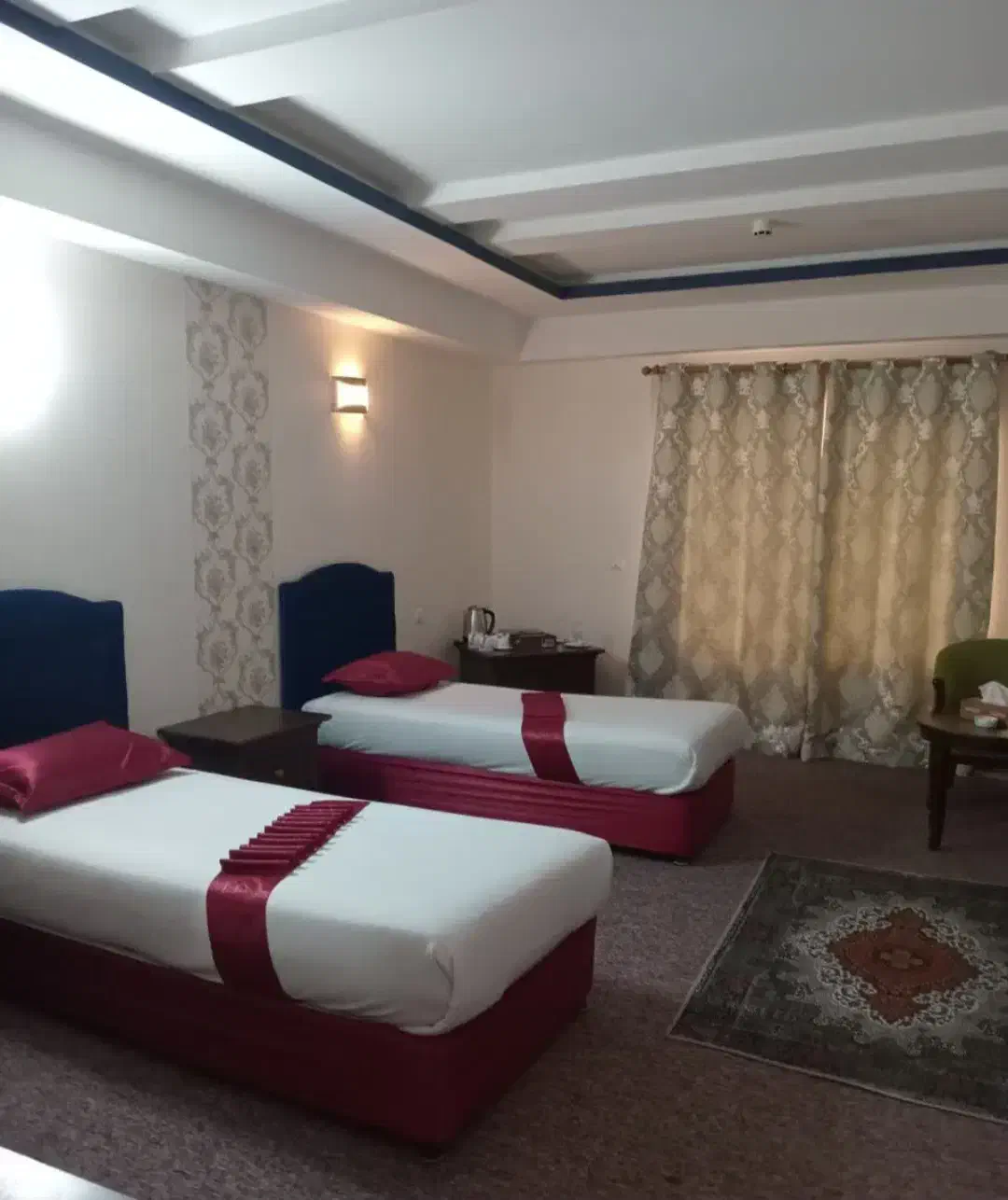 استخدام نیرو در هتل ۵ ستاره|استخدام اداری و مدیریت|اسکو, |دیوار