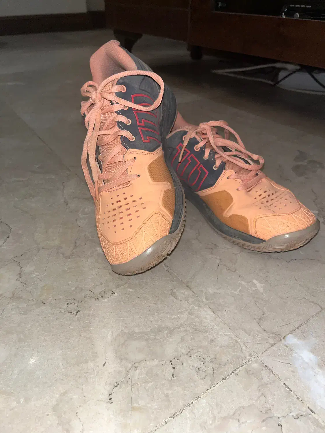 کفش تنیس|کیف، کفش، کمربند|تهران, هروی|دیوار