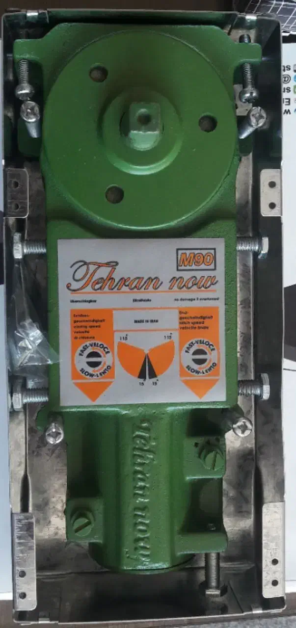 تعمیرات،جابجایی و تنظیم درب شیشه ای میرال|خدمات پیشه و مهارت|اسلامشهر, باغ فیض|دیوار