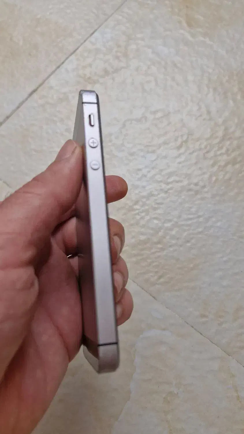 آیفون se 2016 64gig|موبایل|اندیشه, شهرک مریم|دیوار