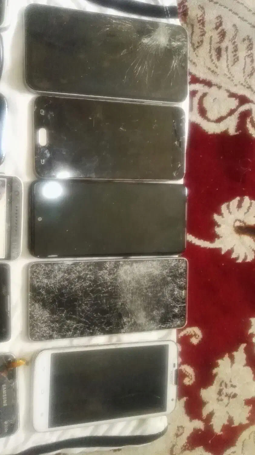 فروش تعدادی گوشی نیازمند تعمیر|موبایل|تهران, افسریه جنوبی|دیوار