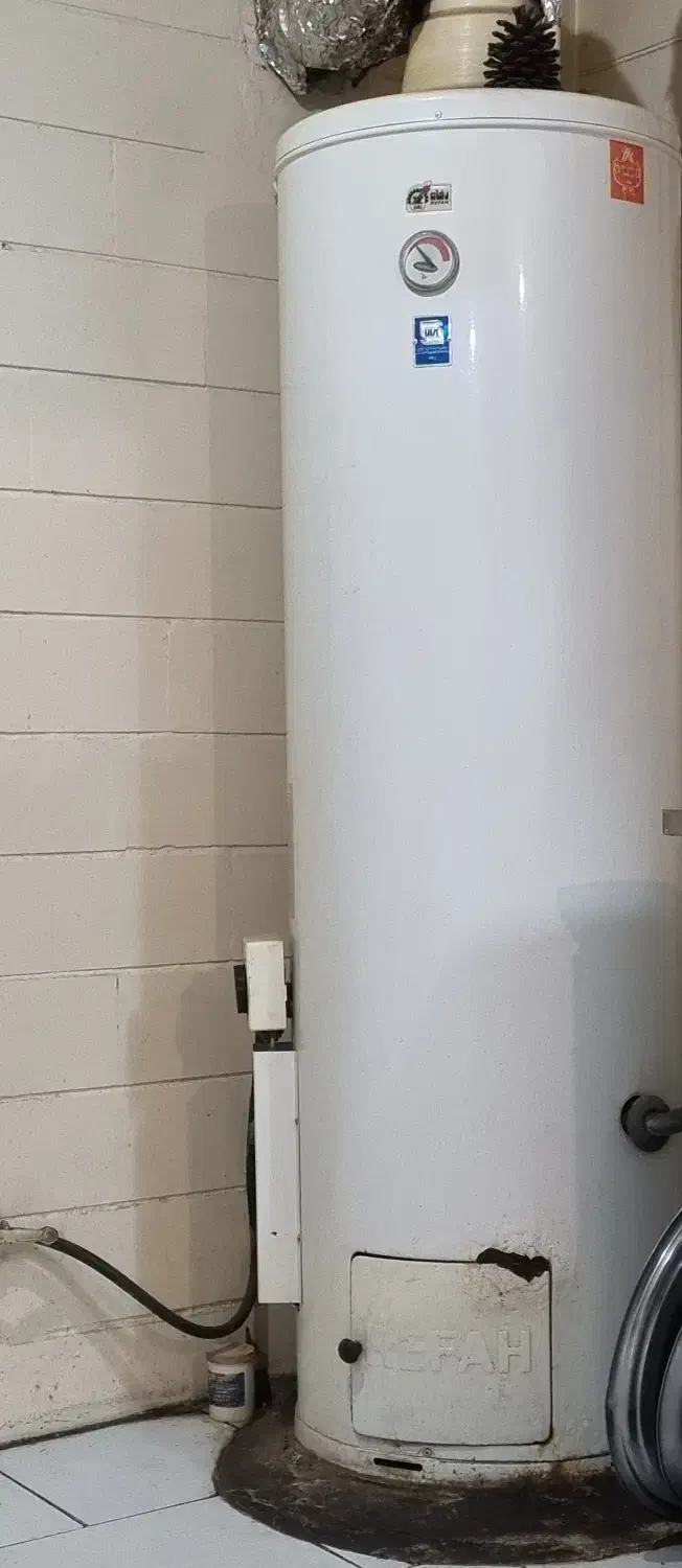 آبگرمکن ۶۰ گالن گازی ایستاده با شماره|آبگرمکن، پکیج، شوفاژ|تهران, علم و صنعت|دیوار