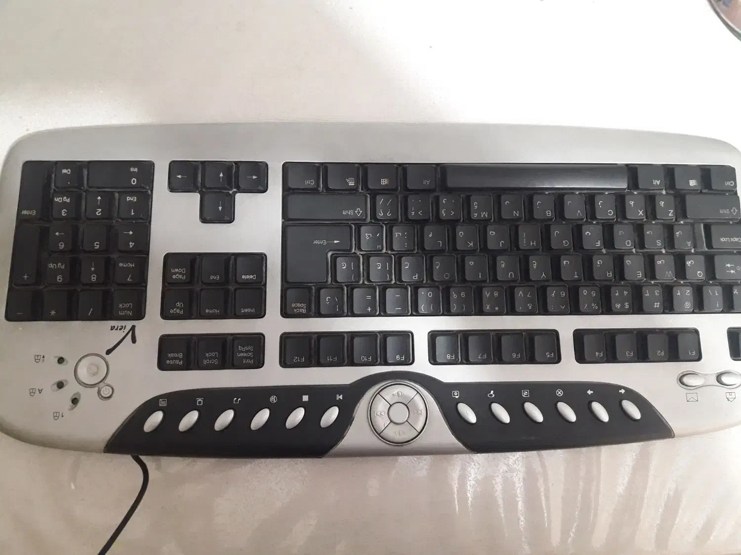 مانیتور و کیبوردو اسپیکر  سالم|قطعات و لوازم جانبی رایانه|محمدیه-قزوین, |دیوار