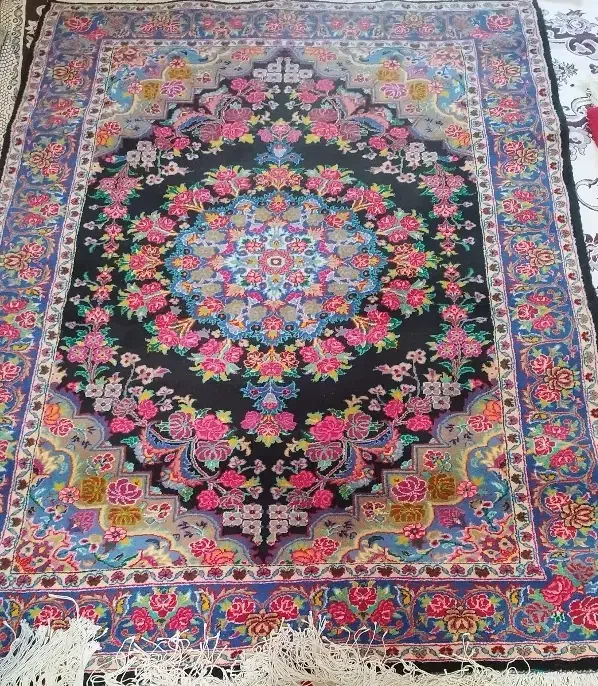 سه تا قالی دستبافت|فرش|نهاوند, |دیوار