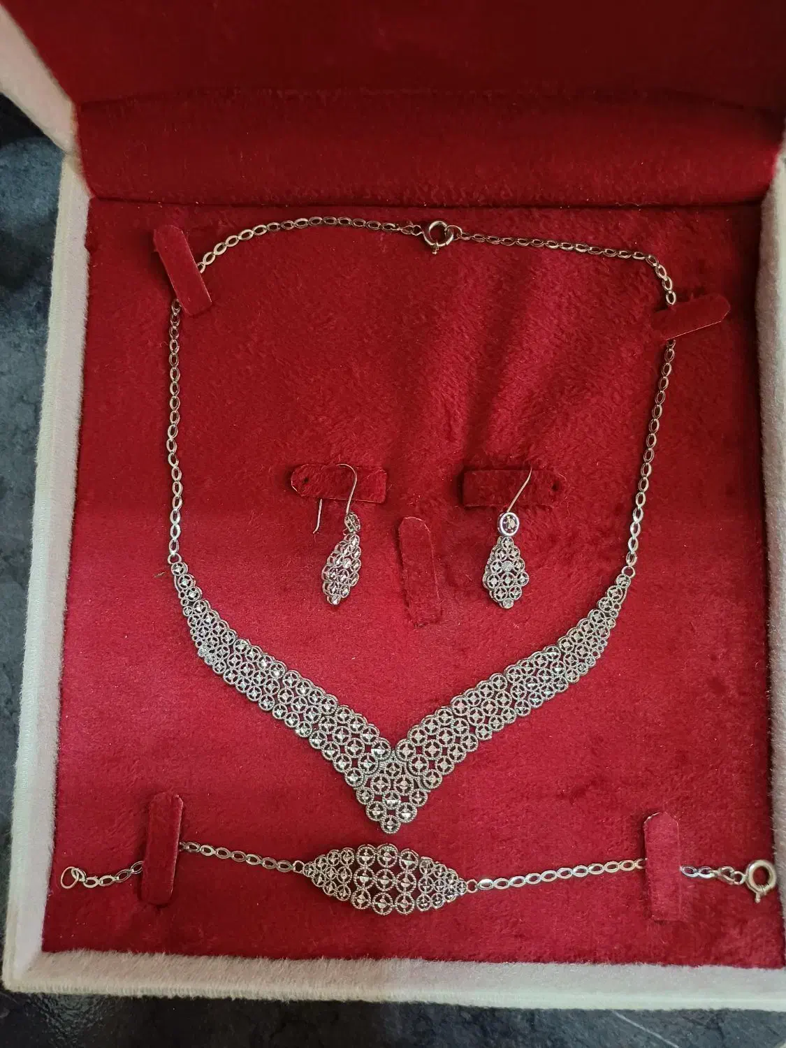 طلا در حد خیلی نو|جواهرات|خرم‌آباد, |دیوار