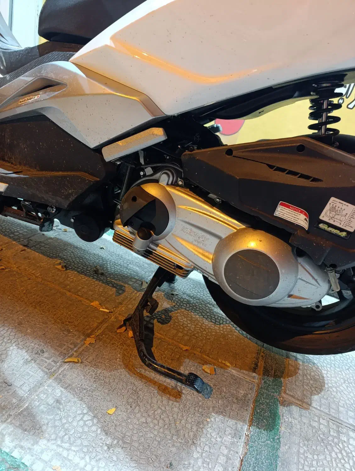 بنلی کی وی KEEWEY ویسته ۲۴۹|موتورسیکلت|شیراز, صاحب الزمان|دیوار