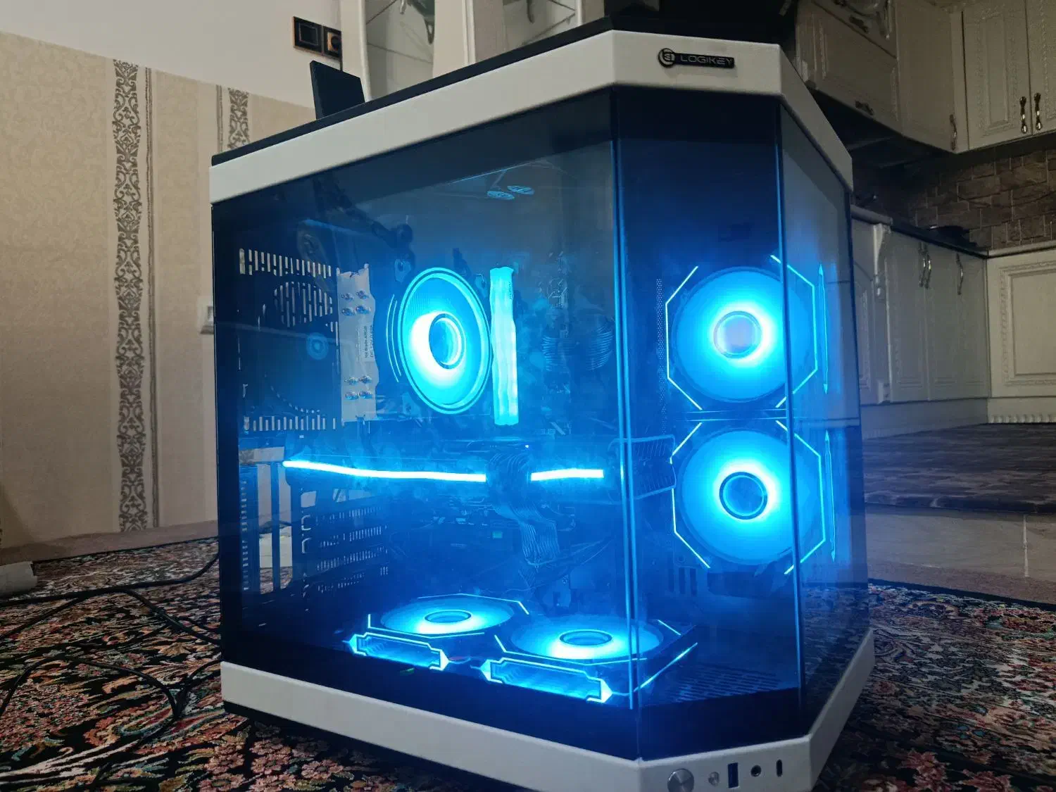 کیس اکواریومی|قطعات و لوازم جانبی رایانه|قم, یخچال قاضی|دیوار