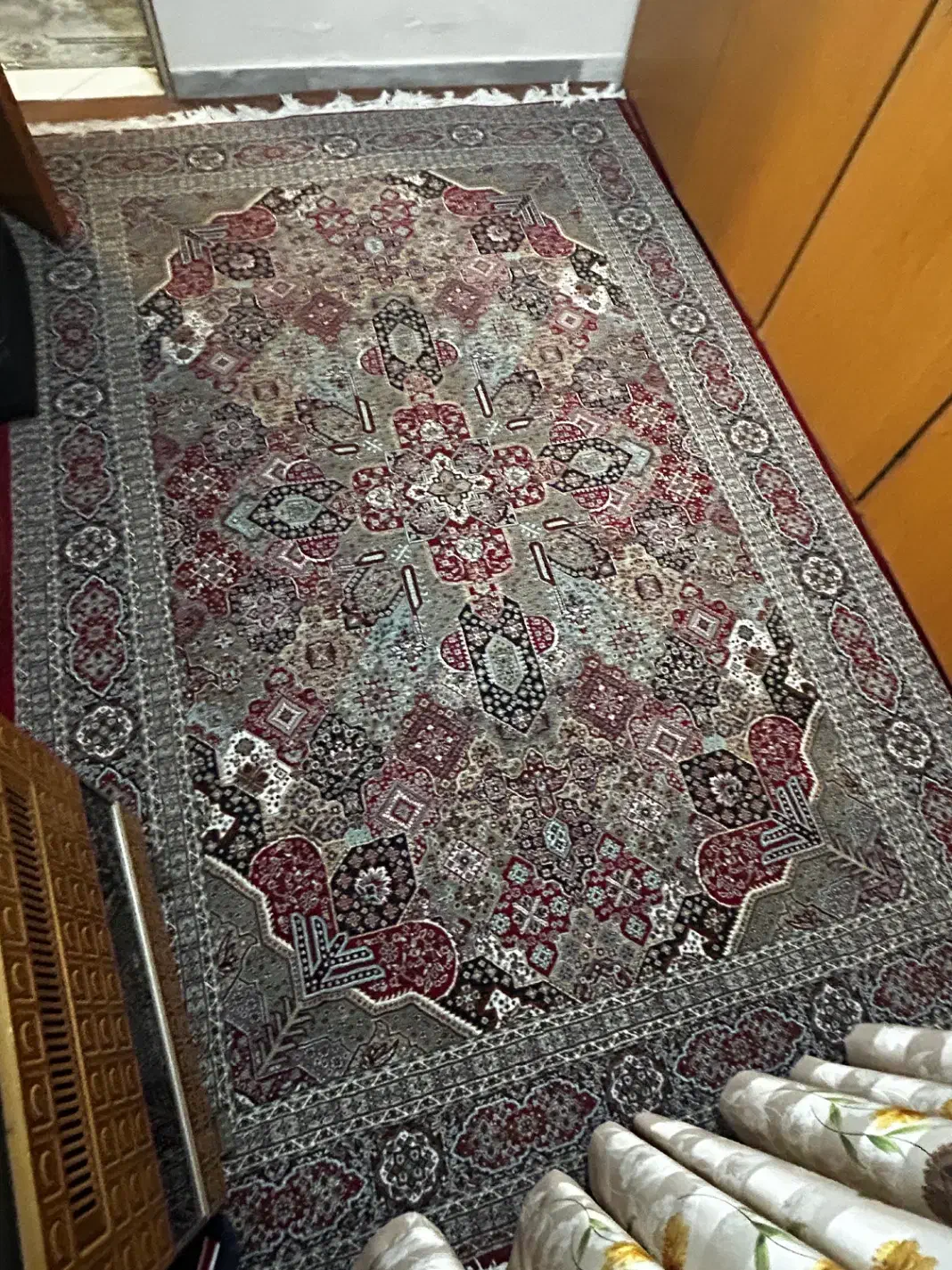 فرش ماشینی ۱۲ متری|فرش|همدان, |دیوار