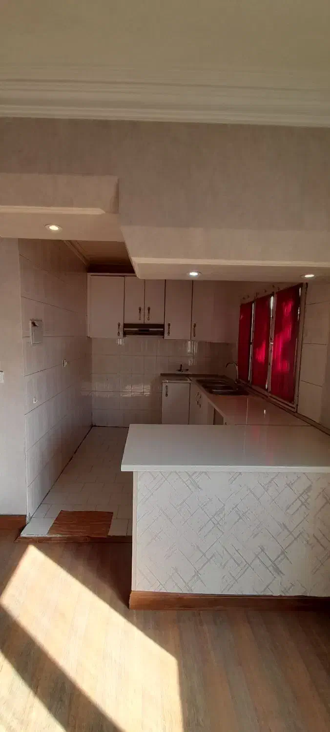 * ۶۸ متر بهارشیراز خداپرست *